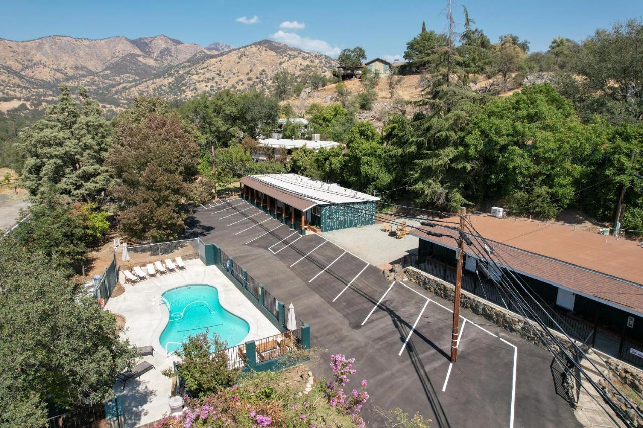 The Belle Sequoia Rm9 Holiday home